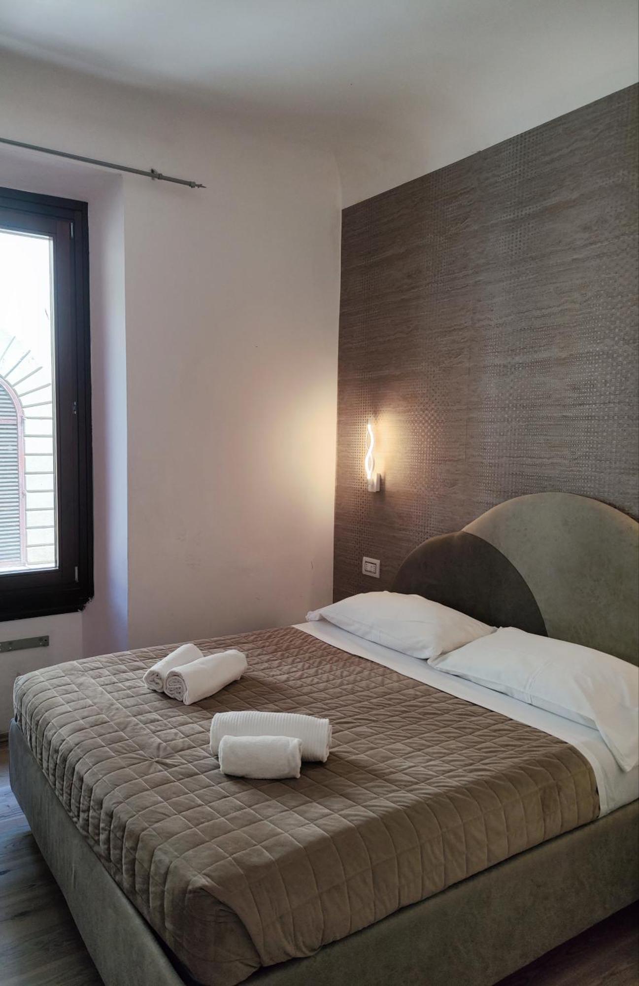 Nashira Rooms Firenze Bagian luar foto