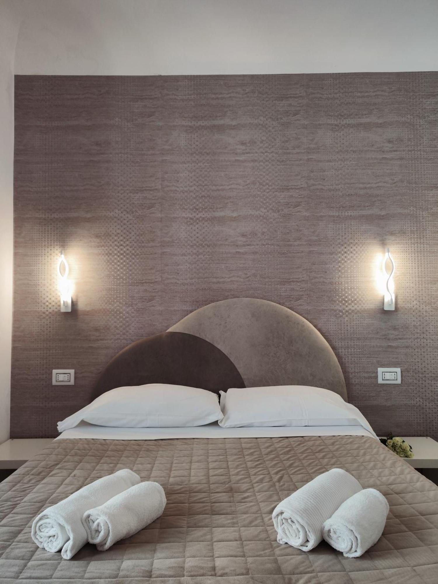 Nashira Rooms Firenze Bagian luar foto